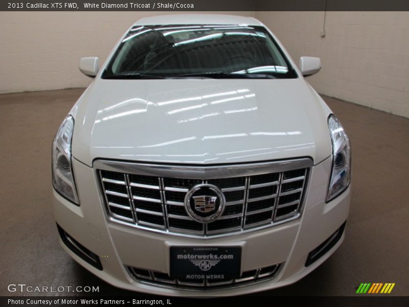 White Diamond Tricoat / Shale/Cocoa 2013 Cadillac XTS FWD