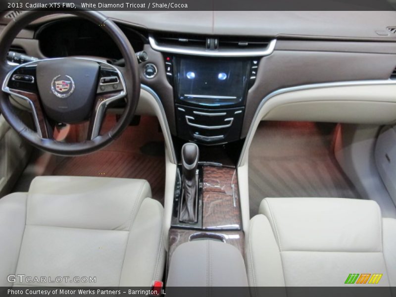 White Diamond Tricoat / Shale/Cocoa 2013 Cadillac XTS FWD