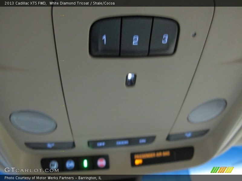 White Diamond Tricoat / Shale/Cocoa 2013 Cadillac XTS FWD