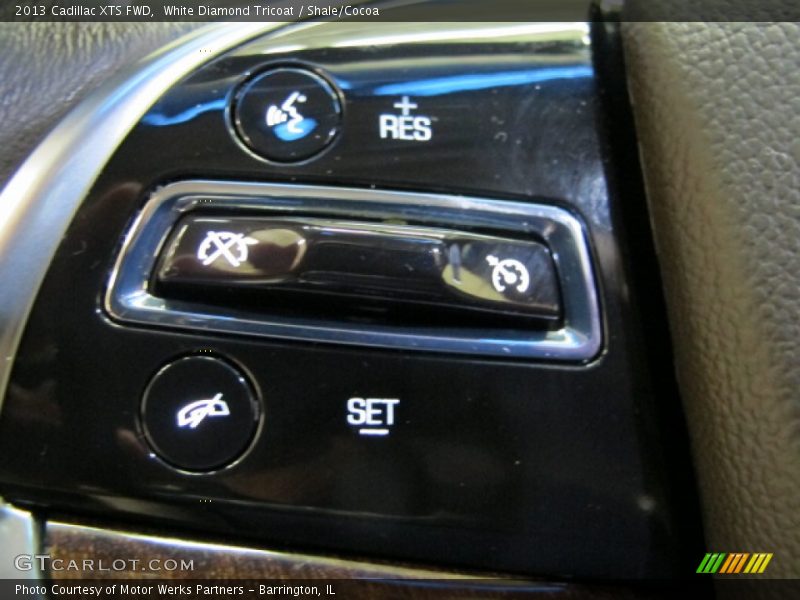 White Diamond Tricoat / Shale/Cocoa 2013 Cadillac XTS FWD