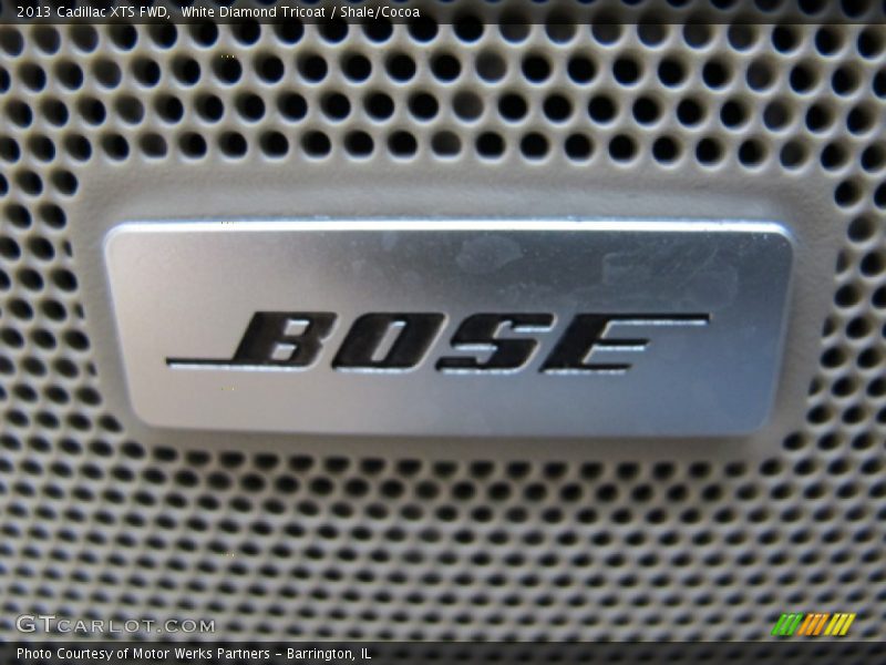 White Diamond Tricoat / Shale/Cocoa 2013 Cadillac XTS FWD