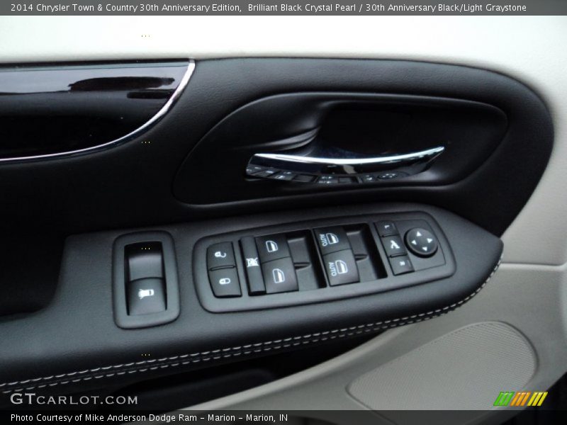 Brilliant Black Crystal Pearl / 30th Anniversary Black/Light Graystone 2014 Chrysler Town & Country 30th Anniversary Edition