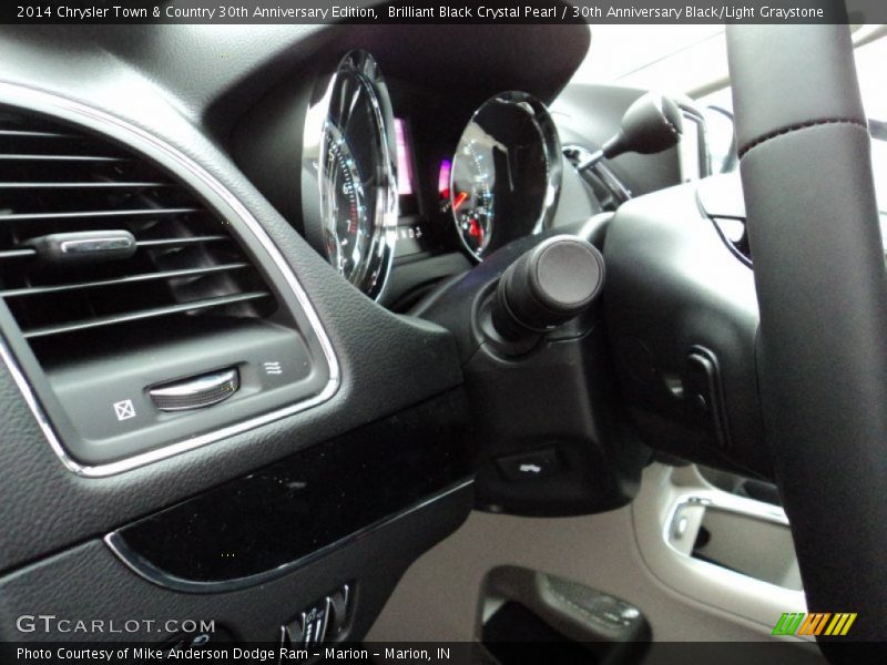 Brilliant Black Crystal Pearl / 30th Anniversary Black/Light Graystone 2014 Chrysler Town & Country 30th Anniversary Edition