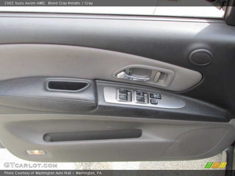 Blond Gray Metallic / Gray 2002 Isuzu Axiom AWD