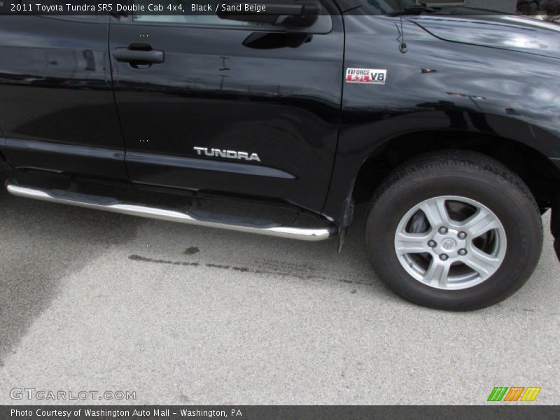 Black / Sand Beige 2011 Toyota Tundra SR5 Double Cab 4x4