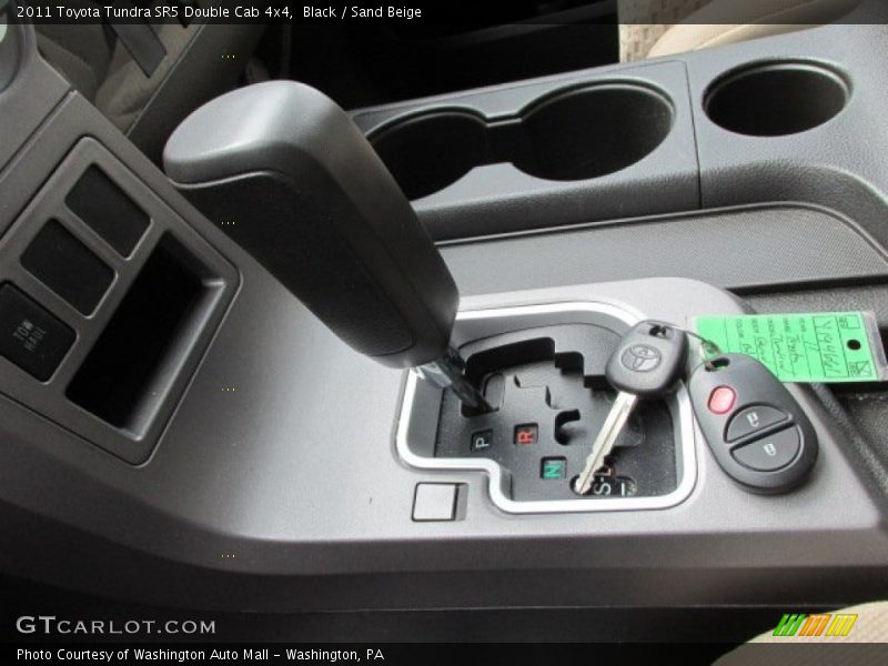 Black / Sand Beige 2011 Toyota Tundra SR5 Double Cab 4x4