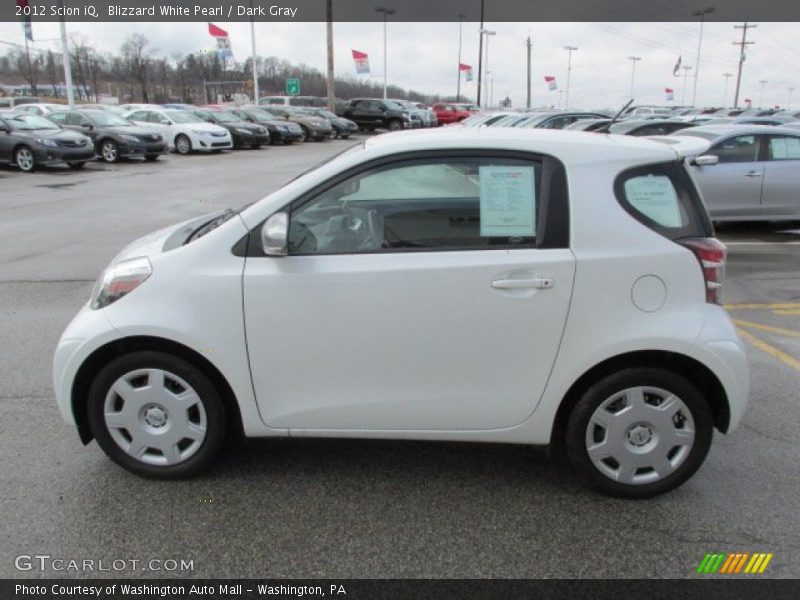 Blizzard White Pearl / Dark Gray 2012 Scion iQ