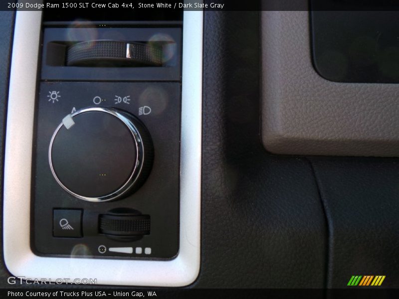 Stone White / Dark Slate Gray 2009 Dodge Ram 1500 SLT Crew Cab 4x4