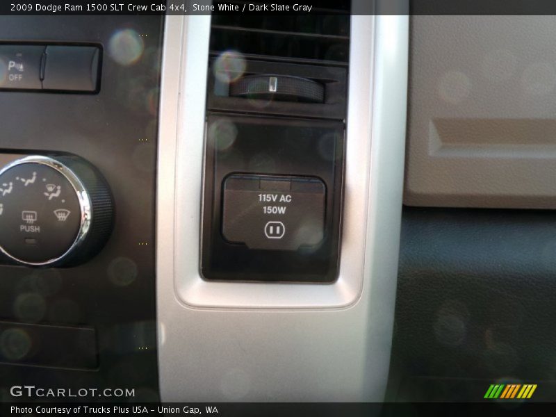 Stone White / Dark Slate Gray 2009 Dodge Ram 1500 SLT Crew Cab 4x4