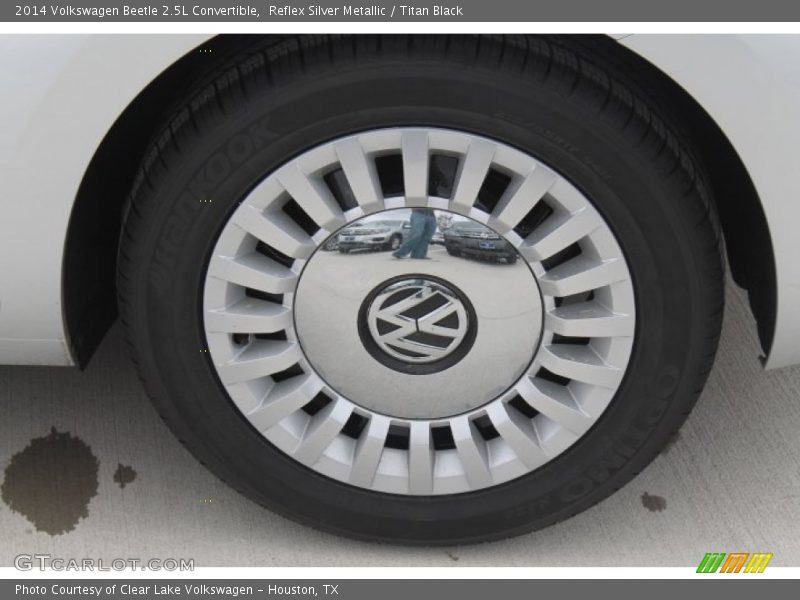 Reflex Silver Metallic / Titan Black 2014 Volkswagen Beetle 2.5L Convertible