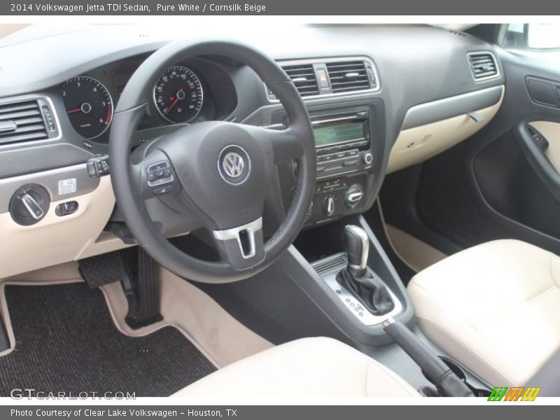 Pure White / Cornsilk Beige 2014 Volkswagen Jetta TDI Sedan