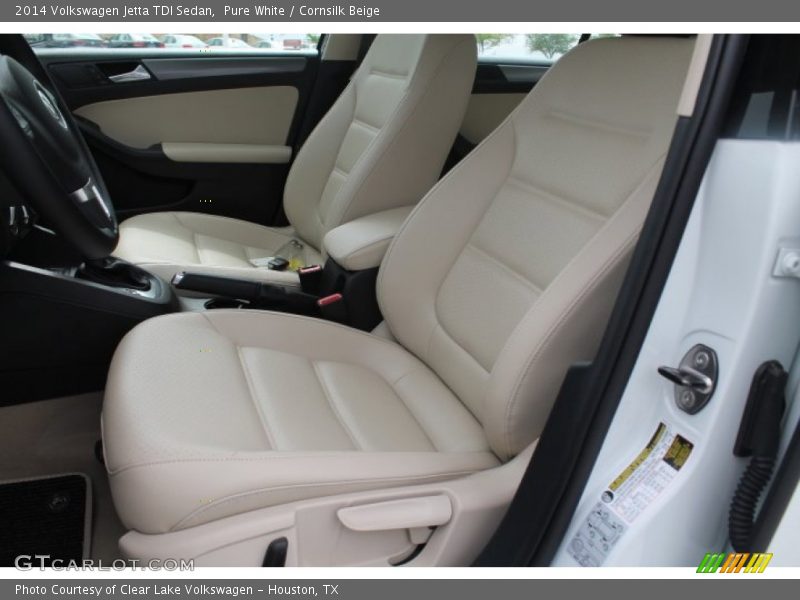Pure White / Cornsilk Beige 2014 Volkswagen Jetta TDI Sedan