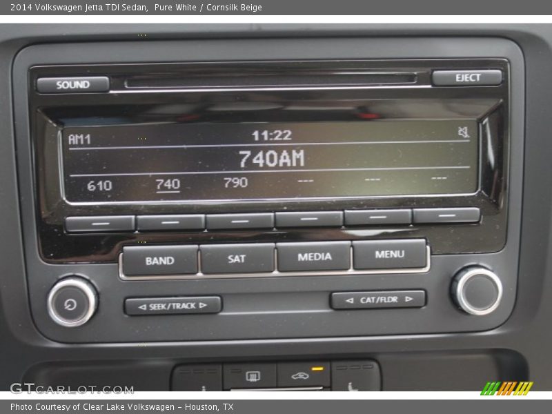 Pure White / Cornsilk Beige 2014 Volkswagen Jetta TDI Sedan