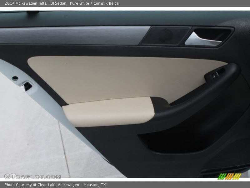 Pure White / Cornsilk Beige 2014 Volkswagen Jetta TDI Sedan
