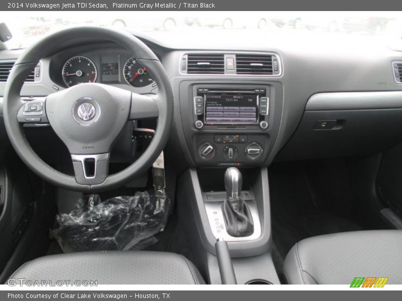 Platinum Gray Metallic / Titan Black 2014 Volkswagen Jetta TDI Sedan