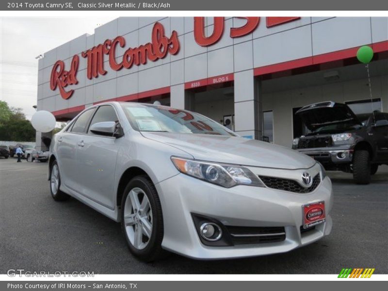 Classic Silver Metallic / Black/Ash 2014 Toyota Camry SE