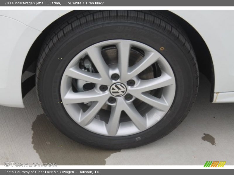 Pure White / Titan Black 2014 Volkswagen Jetta SE Sedan