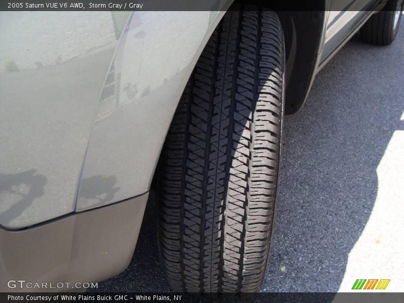 Storm Gray / Gray 2005 Saturn VUE V6 AWD