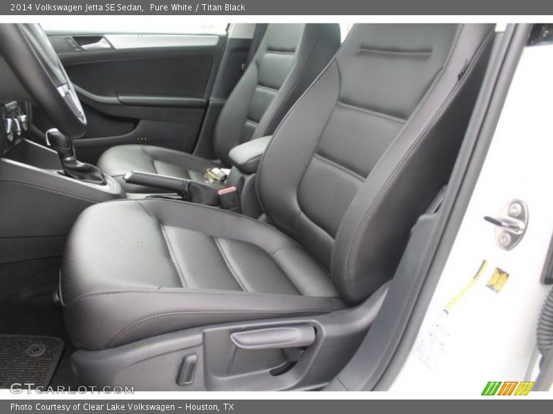Pure White / Titan Black 2014 Volkswagen Jetta SE Sedan