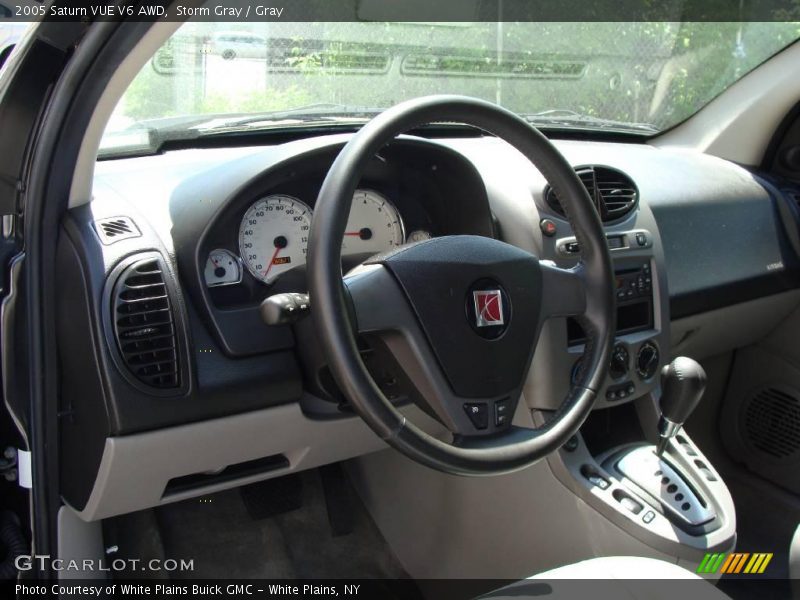 Storm Gray / Gray 2005 Saturn VUE V6 AWD