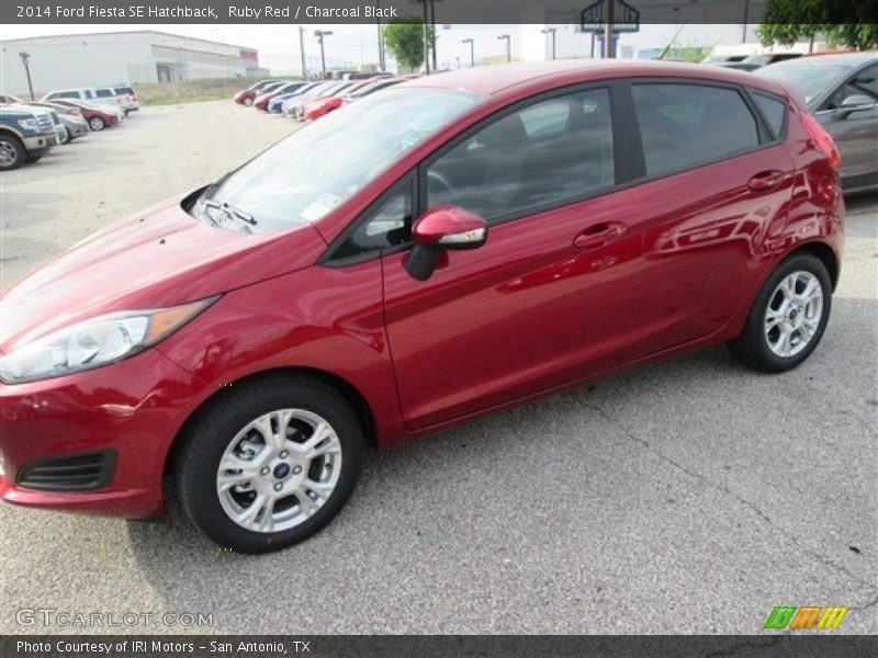Ruby Red / Charcoal Black 2014 Ford Fiesta SE Hatchback