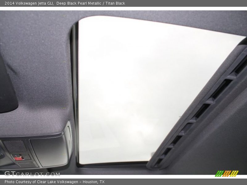 Deep Black Pearl Metallic / Titan Black 2014 Volkswagen Jetta GLI
