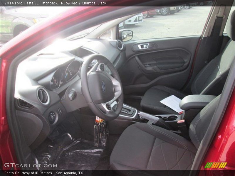 Ruby Red / Charcoal Black 2014 Ford Fiesta SE Hatchback