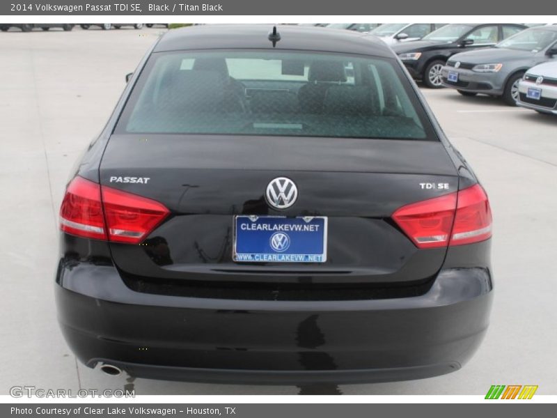 Black / Titan Black 2014 Volkswagen Passat TDI SE