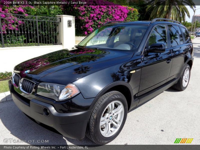 Front 3/4 View of 2004 X3 3.0i