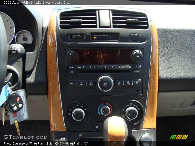 Silver Nickel / Gray 2006 Saturn VUE V6 AWD
