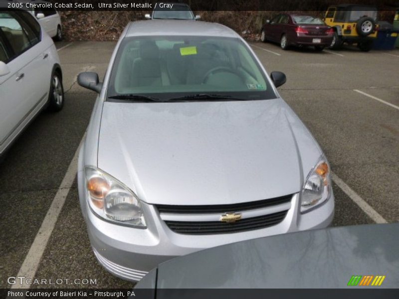 Ultra Silver Metallic / Gray 2005 Chevrolet Cobalt Sedan