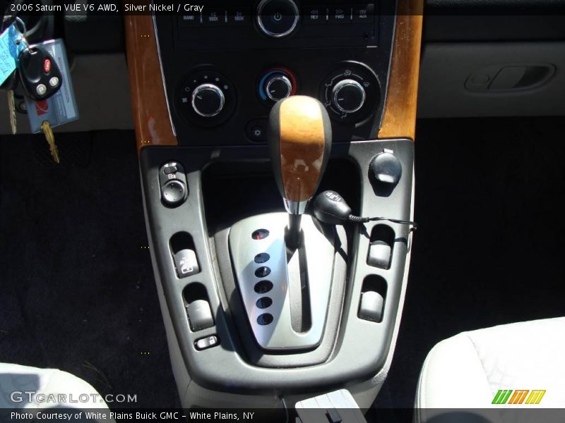 Silver Nickel / Gray 2006 Saturn VUE V6 AWD