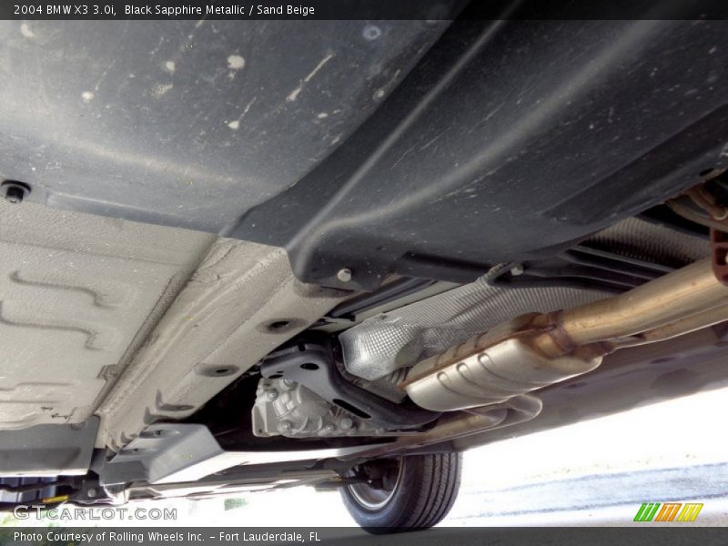 Undercarriage of 2004 X3 3.0i