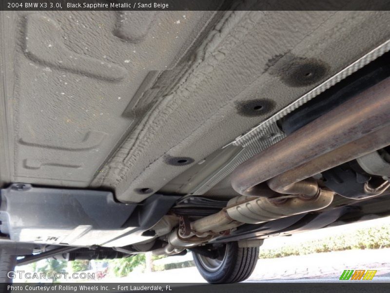 Undercarriage of 2004 X3 3.0i