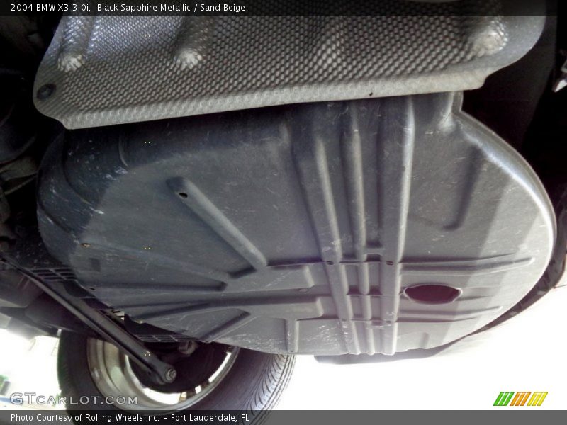 Undercarriage of 2004 X3 3.0i