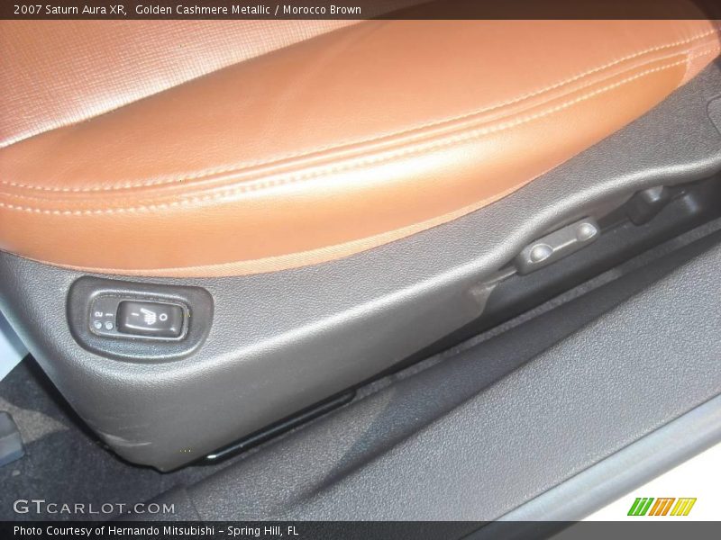 Golden Cashmere Metallic / Morocco Brown 2007 Saturn Aura XR