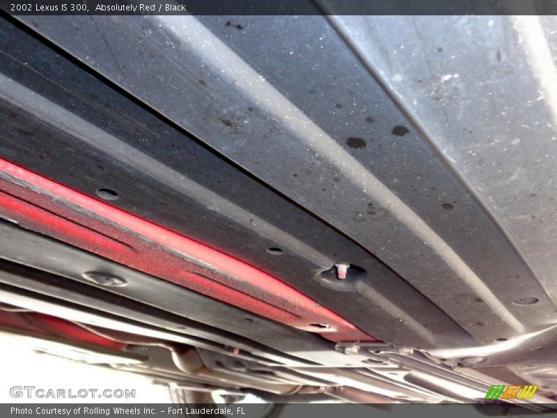 Undercarriage of 2002 IS 300