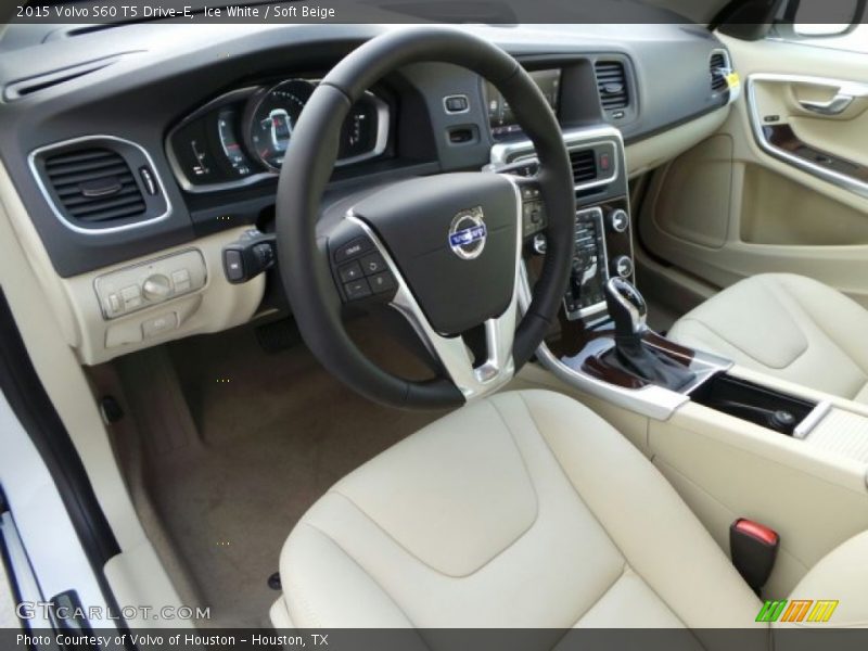 Ice White / Soft Beige 2015 Volvo S60 T5 Drive-E