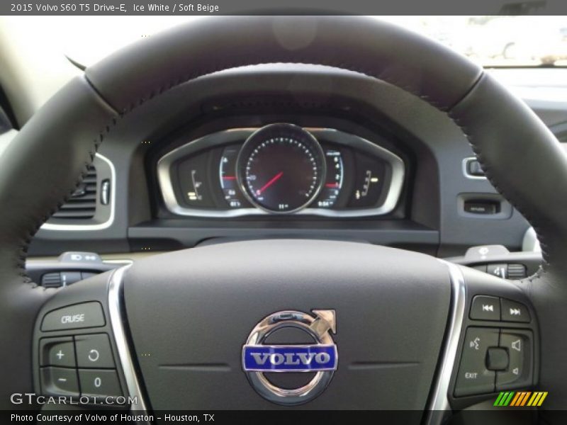 Ice White / Soft Beige 2015 Volvo S60 T5 Drive-E
