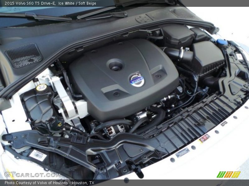 Ice White / Soft Beige 2015 Volvo S60 T5 Drive-E