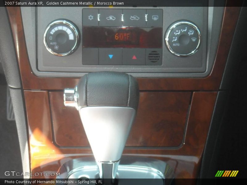 Golden Cashmere Metallic / Morocco Brown 2007 Saturn Aura XR
