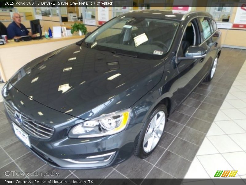 Savile Grey Metallic / Off-Black 2015 Volvo V60 T5 Drive-E