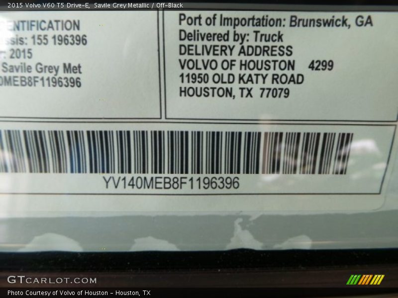 Savile Grey Metallic / Off-Black 2015 Volvo V60 T5 Drive-E