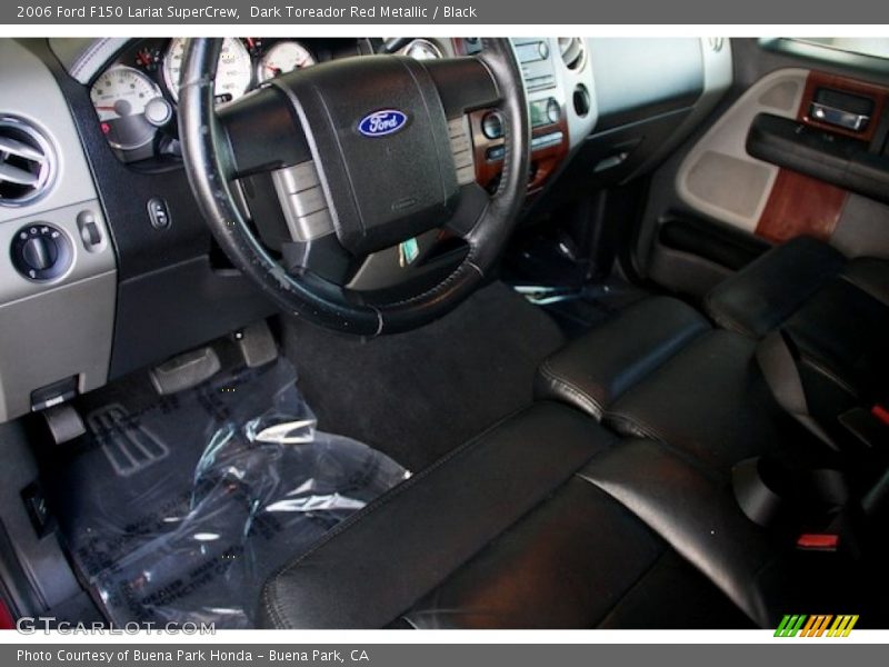 Dark Toreador Red Metallic / Black 2006 Ford F150 Lariat SuperCrew