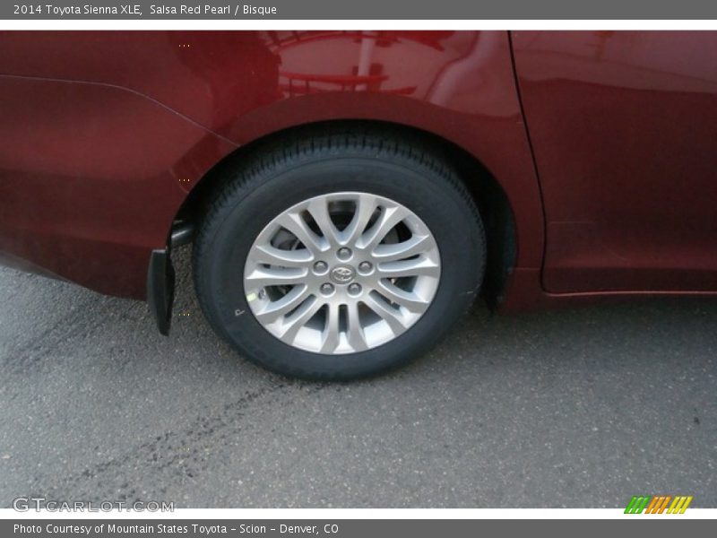 Salsa Red Pearl / Bisque 2014 Toyota Sienna XLE