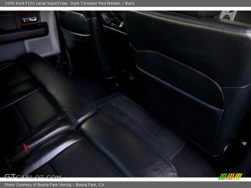 Dark Toreador Red Metallic / Black 2006 Ford F150 Lariat SuperCrew