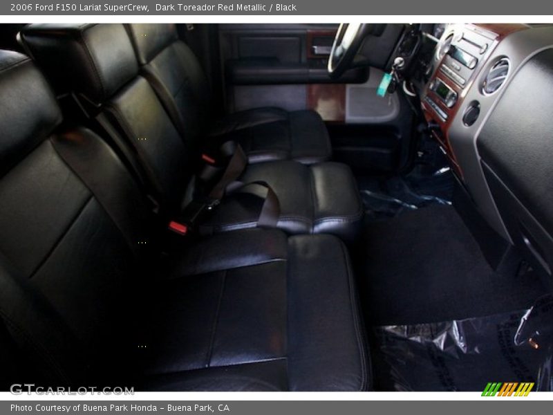Dark Toreador Red Metallic / Black 2006 Ford F150 Lariat SuperCrew