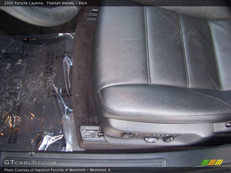 Titanium Metallic / Black 2005 Porsche Cayenne