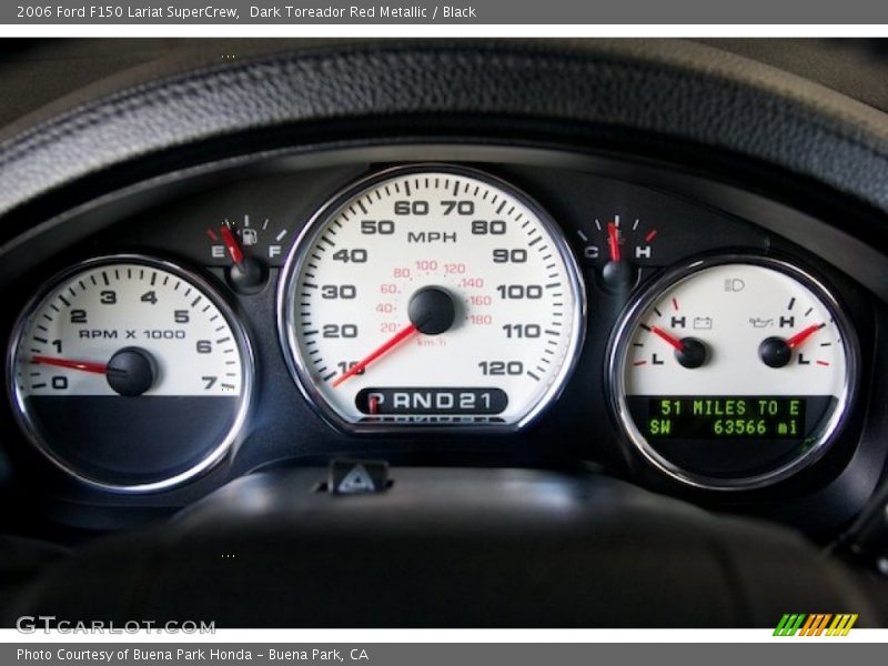Dark Toreador Red Metallic / Black 2006 Ford F150 Lariat SuperCrew