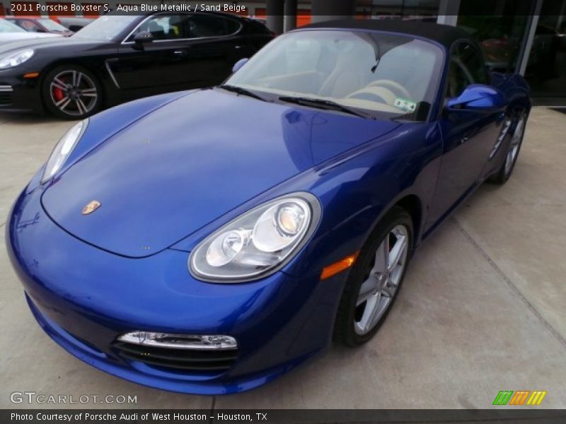Front 3/4 View of 2011 Boxster S